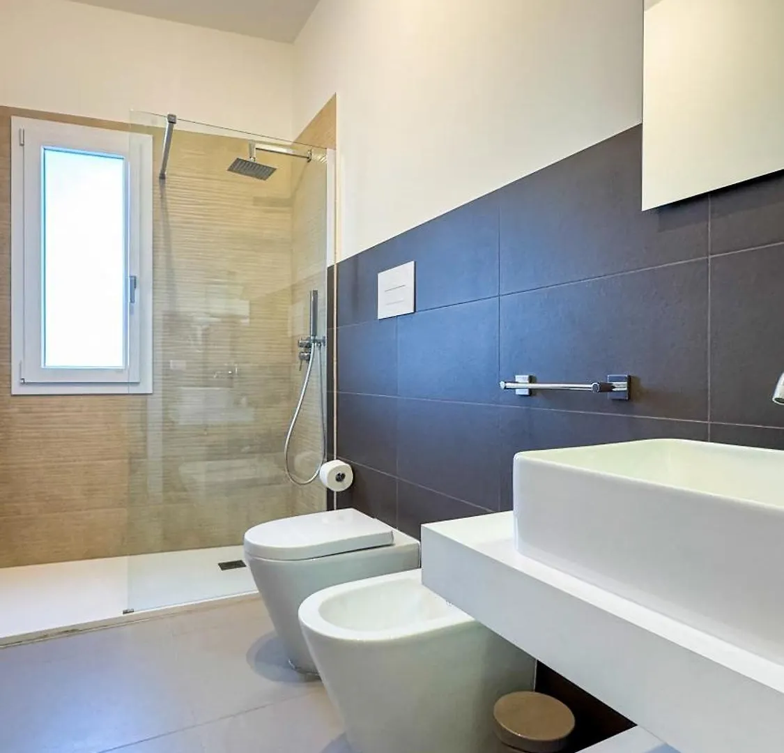 Tevergad Suites & Rooms 泰拉西尼