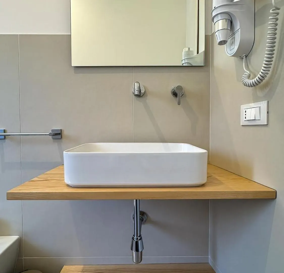 Tevergad Suites & Rooms 泰拉西尼