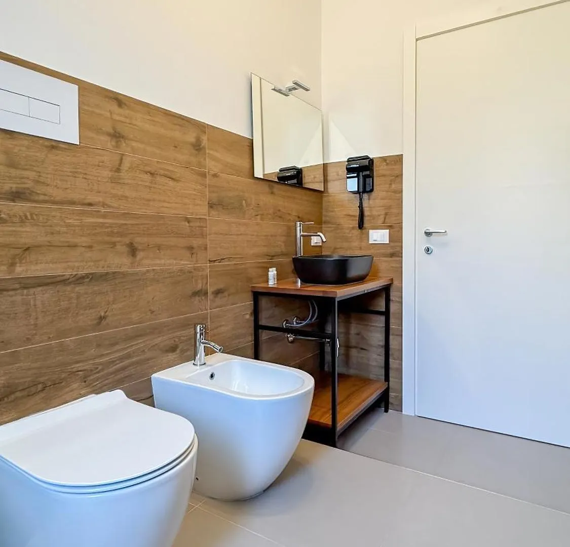 Tevergad Suites & Rooms Terrasini Couette-café