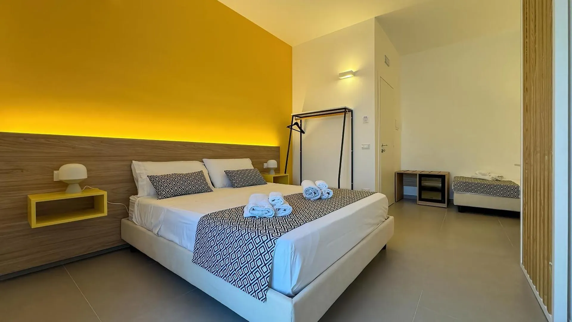 Tevergad Suites & Rooms Terrasini