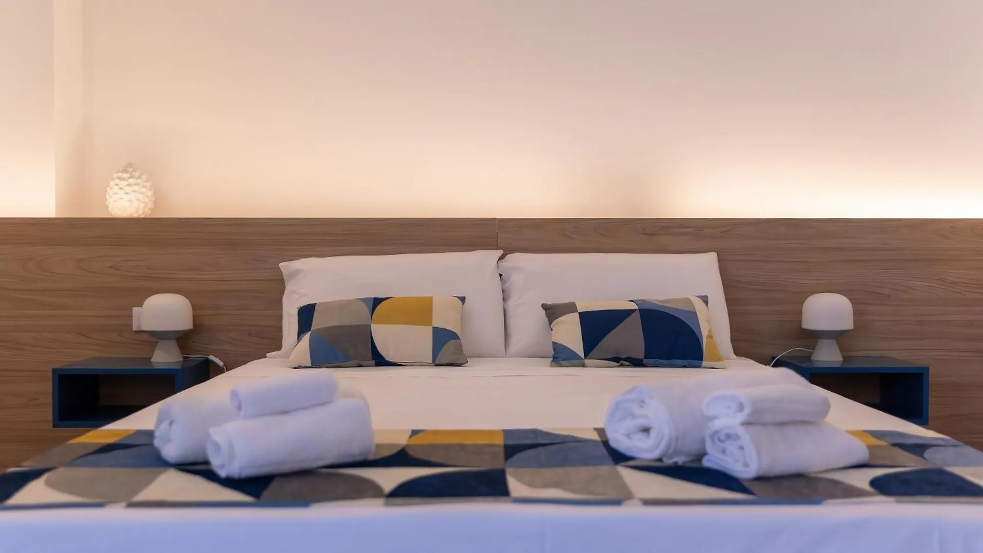 Bed & Breakfast Tevergad Suites & Rooms Terrasini Italy