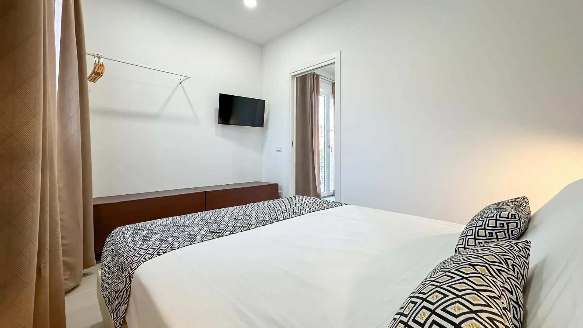 Tevergad Suites & Rooms Terrasini Italy