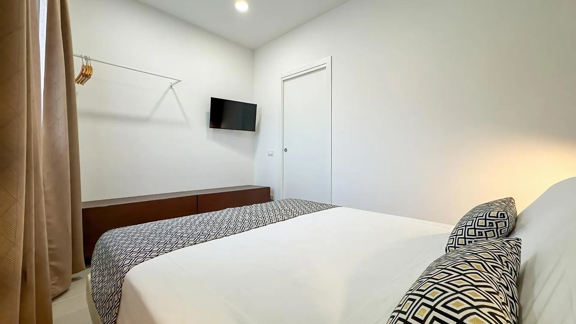 Tevergad Suites & Rooms Terrasini 0*,  Italie